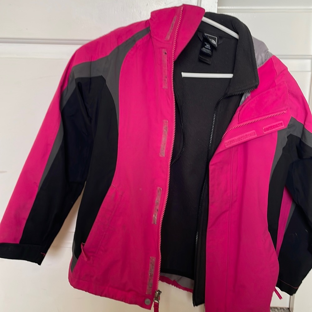 Northface Girls 2 in 1 Jacket size girls 10-12